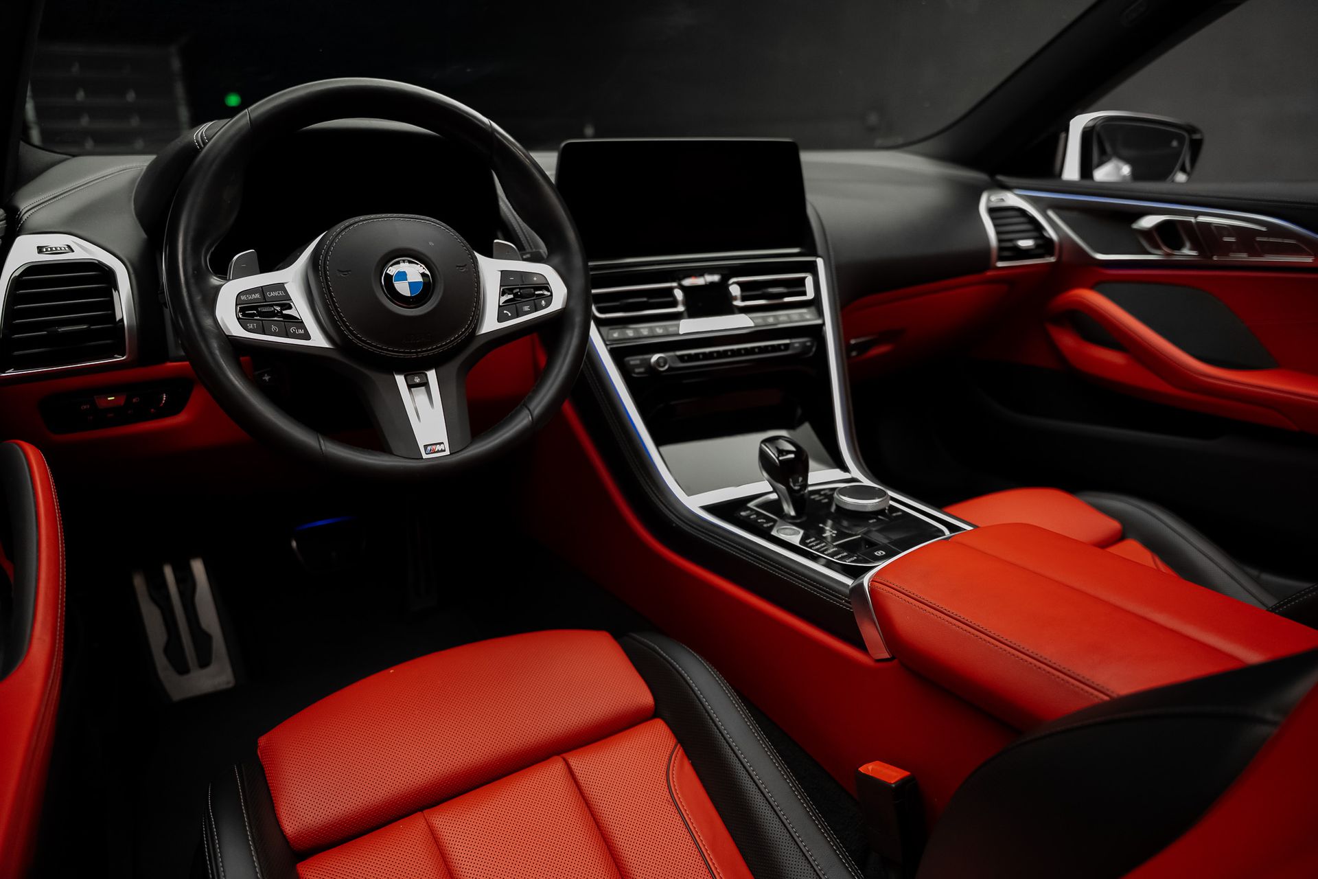 bmw 8 series 2023 WBAGV4C04PCL31155 image bmw 8 series 2023 WBAGV4C04PCL31155 image